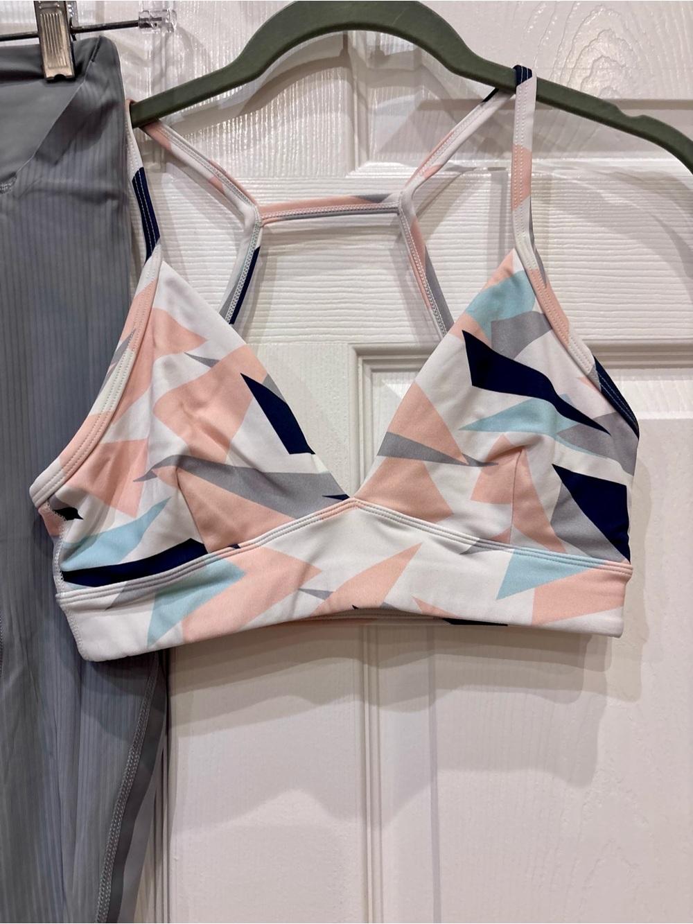 Light Pink Geo Print Strappy Sports Bra